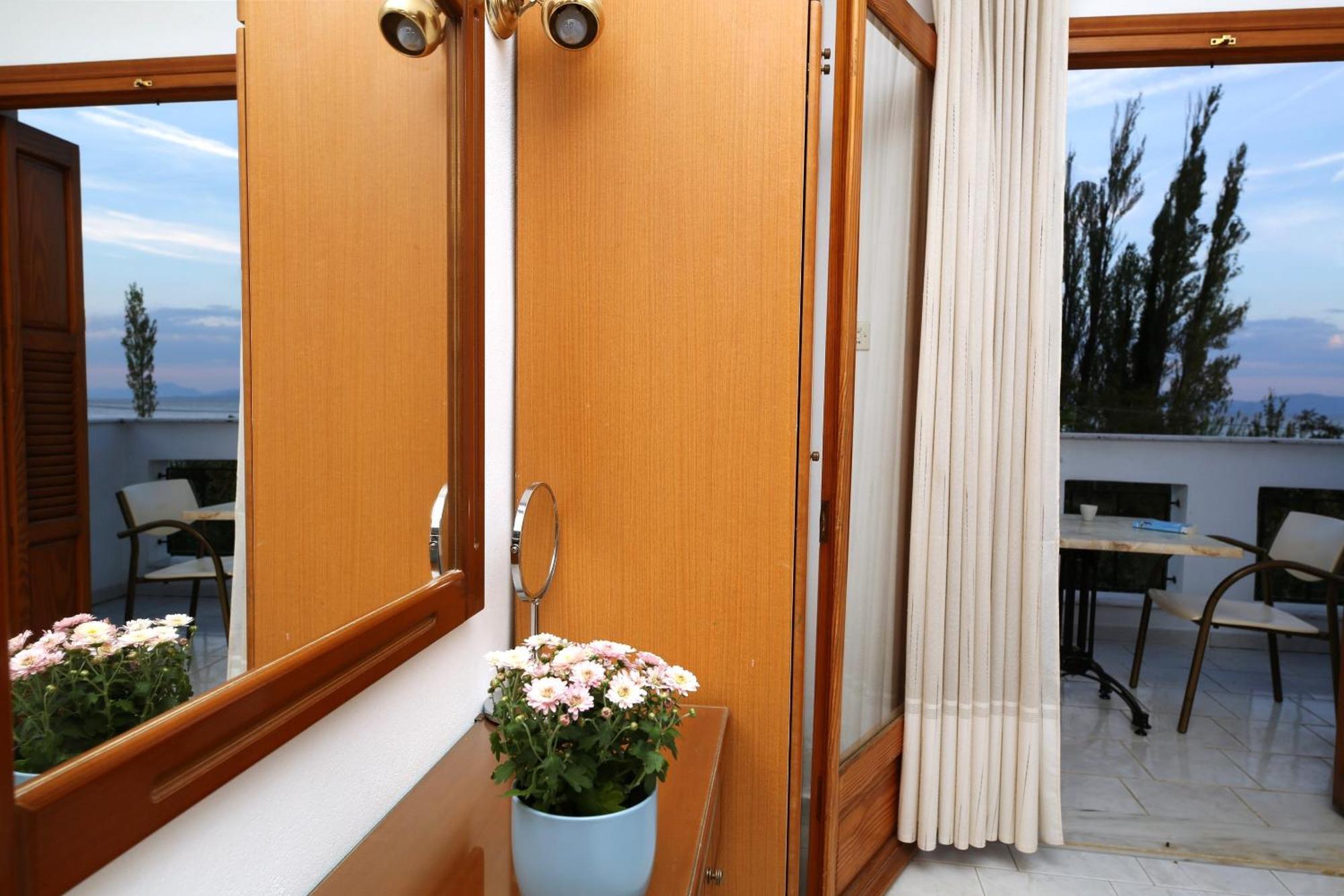 Okeanis Apartments Kala Nera Extérieur photo